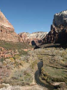 Emerald Pools trail
